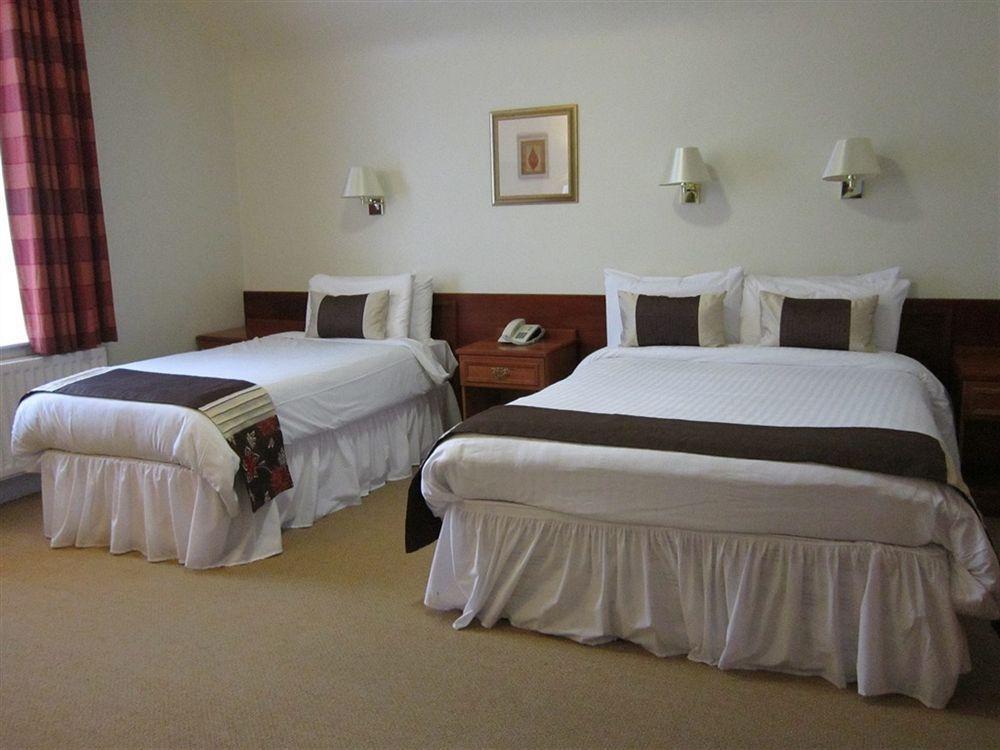 Ballynahinch Millbrook Lodge מראה חיצוני תמונה